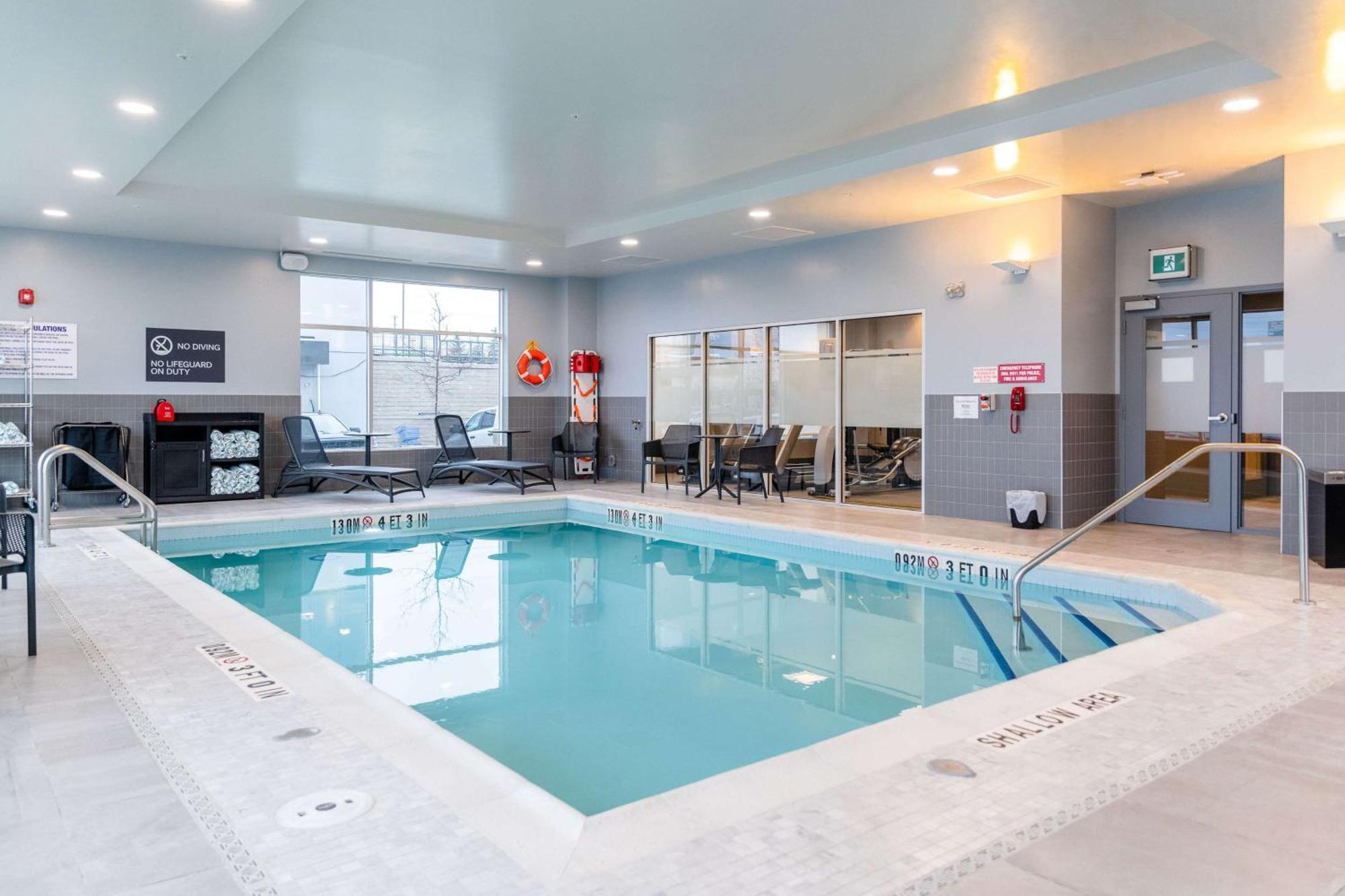 Hilton Garden Inn Sudbury, Ontario, Canada Exteriör bild